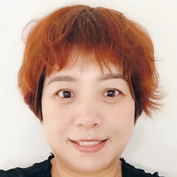 冯萍的照片