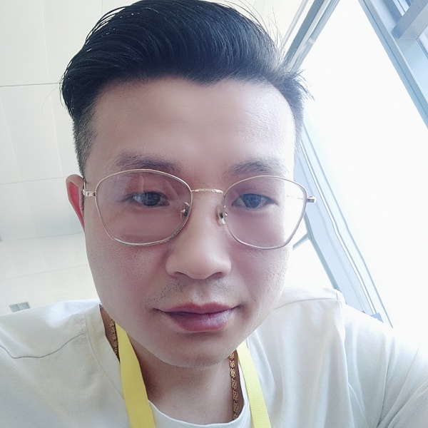 不正经的张蜀黍的照片