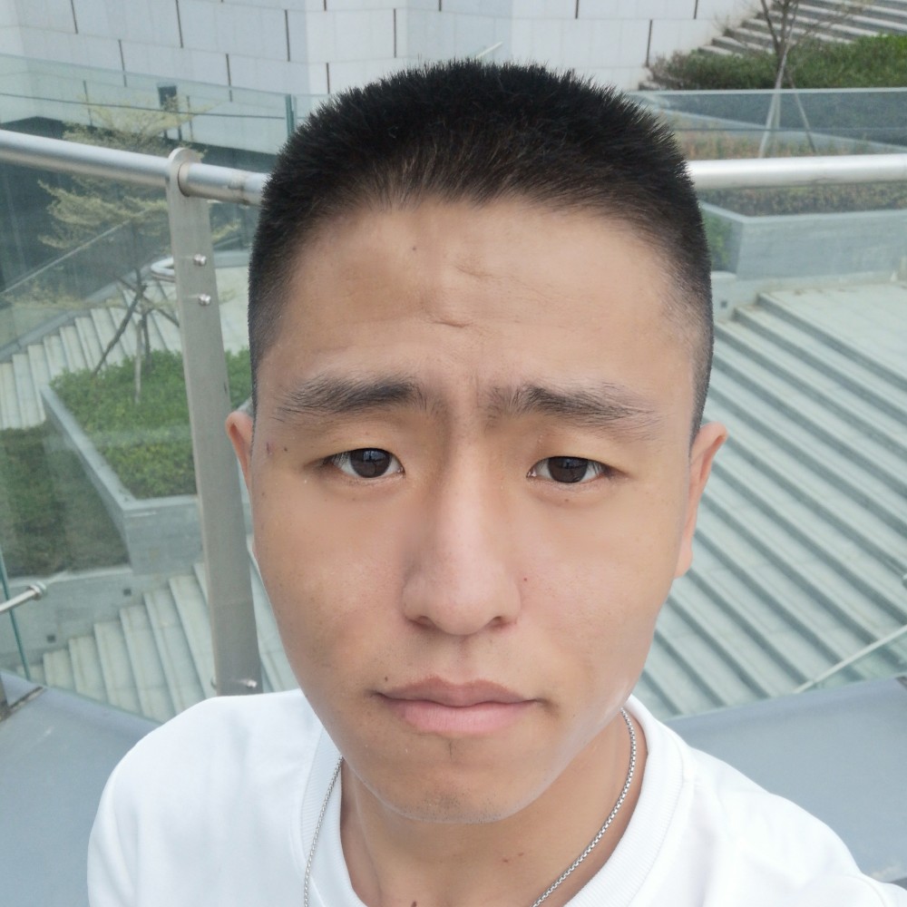 往事拾忆坚定的照片