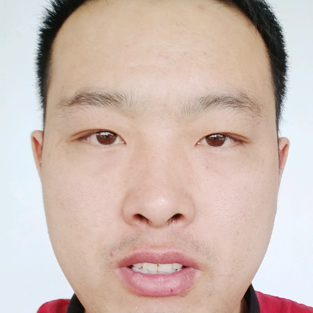 欢喜笑蓝天的照片