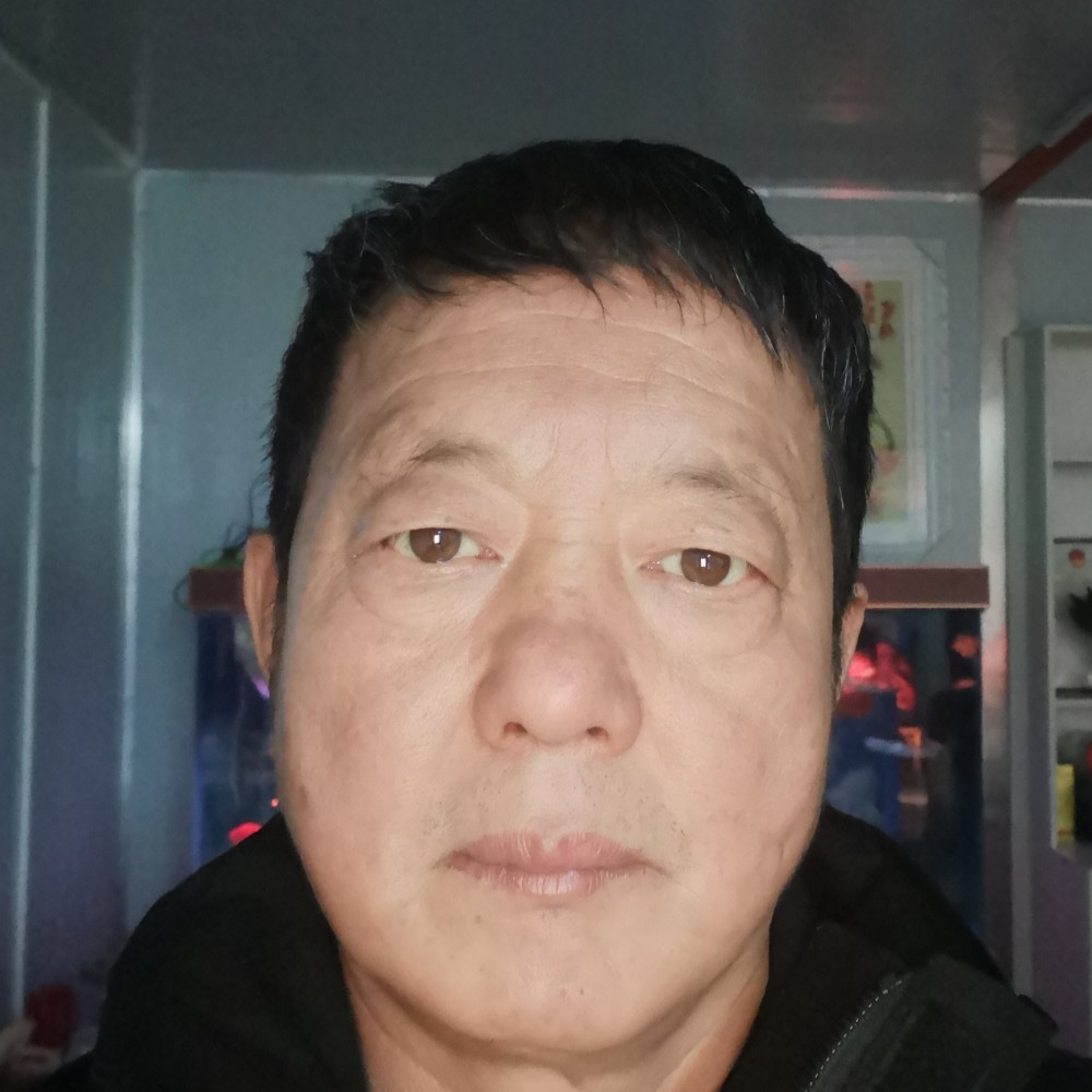 雪白唇彩的照片