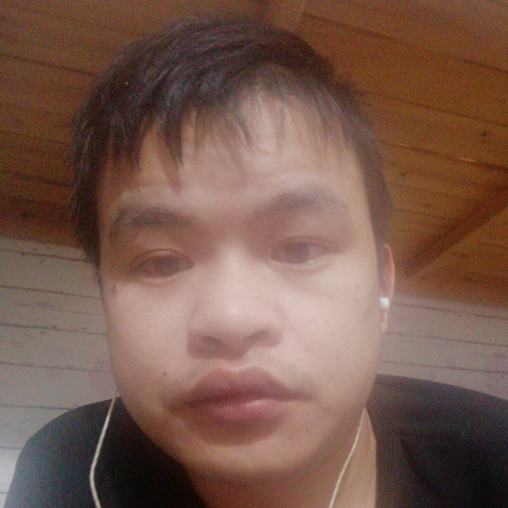 尘宵还冷静的照片