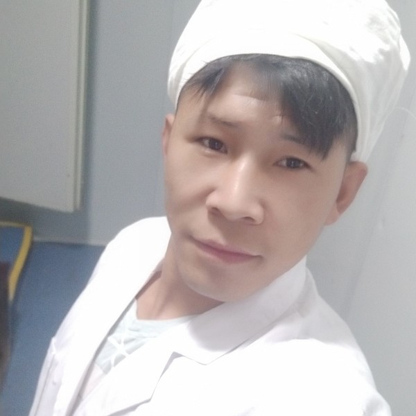 金针菇用结实的照片
