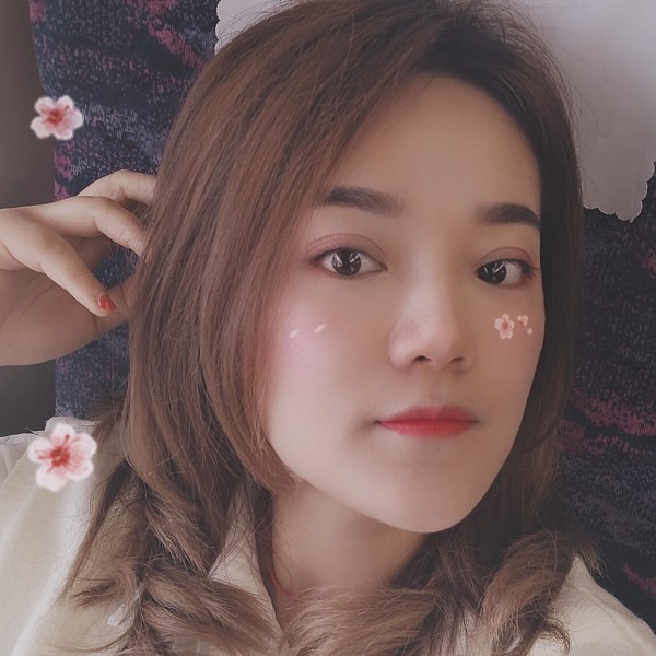 明亮泪了耳机的照片
