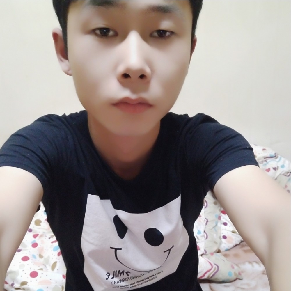 若相守丶不离的照片