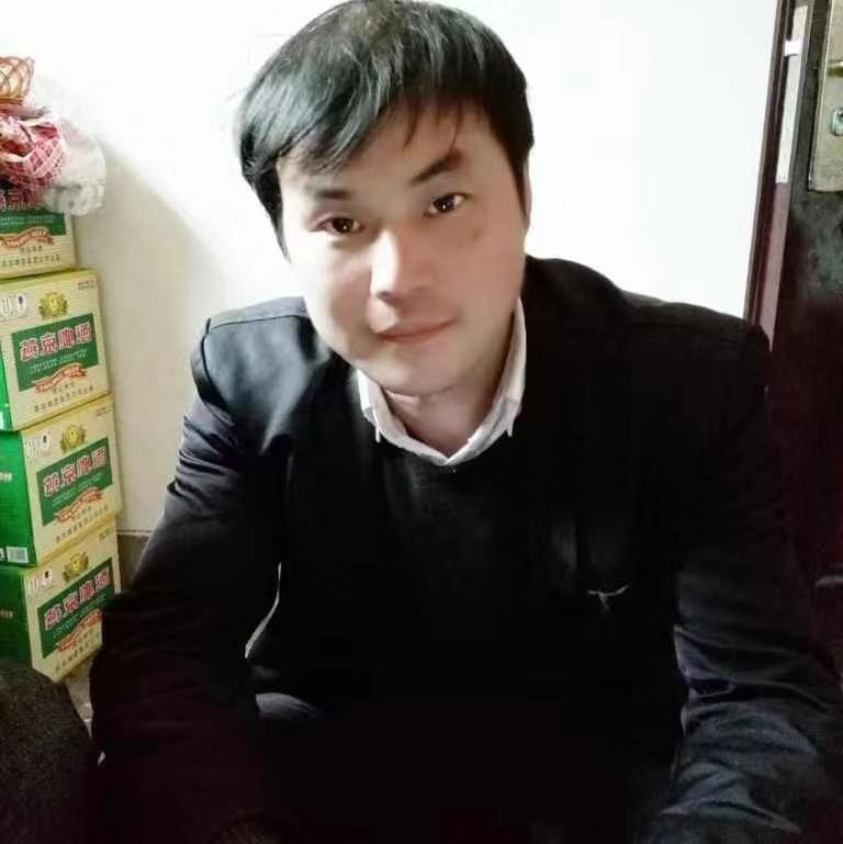 冬耀大气刘洪发的照片