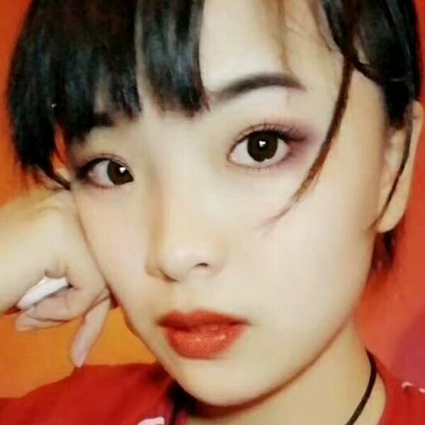安子欣的照片