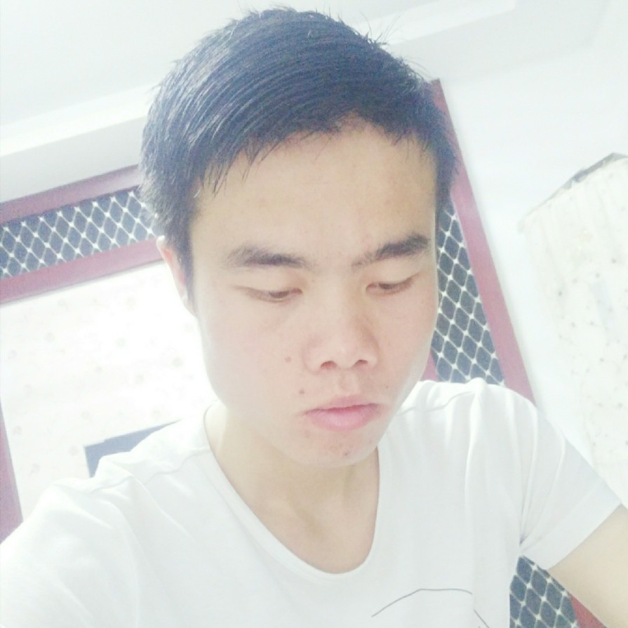 高山纯真的照片