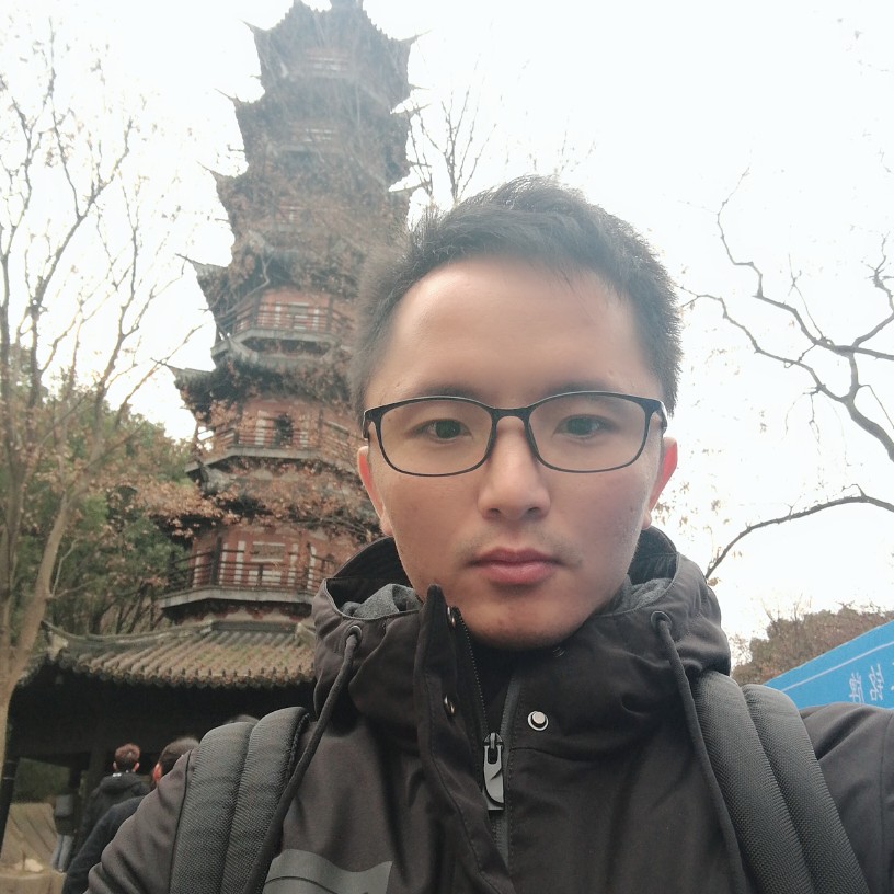 彪壮学姐的照片