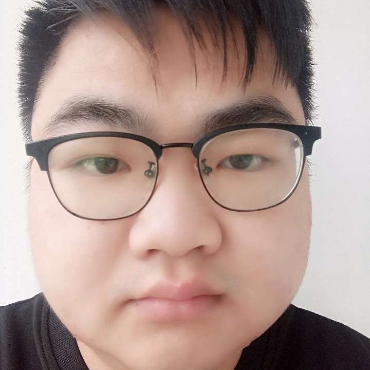 大海的蓝色奇迹的照片