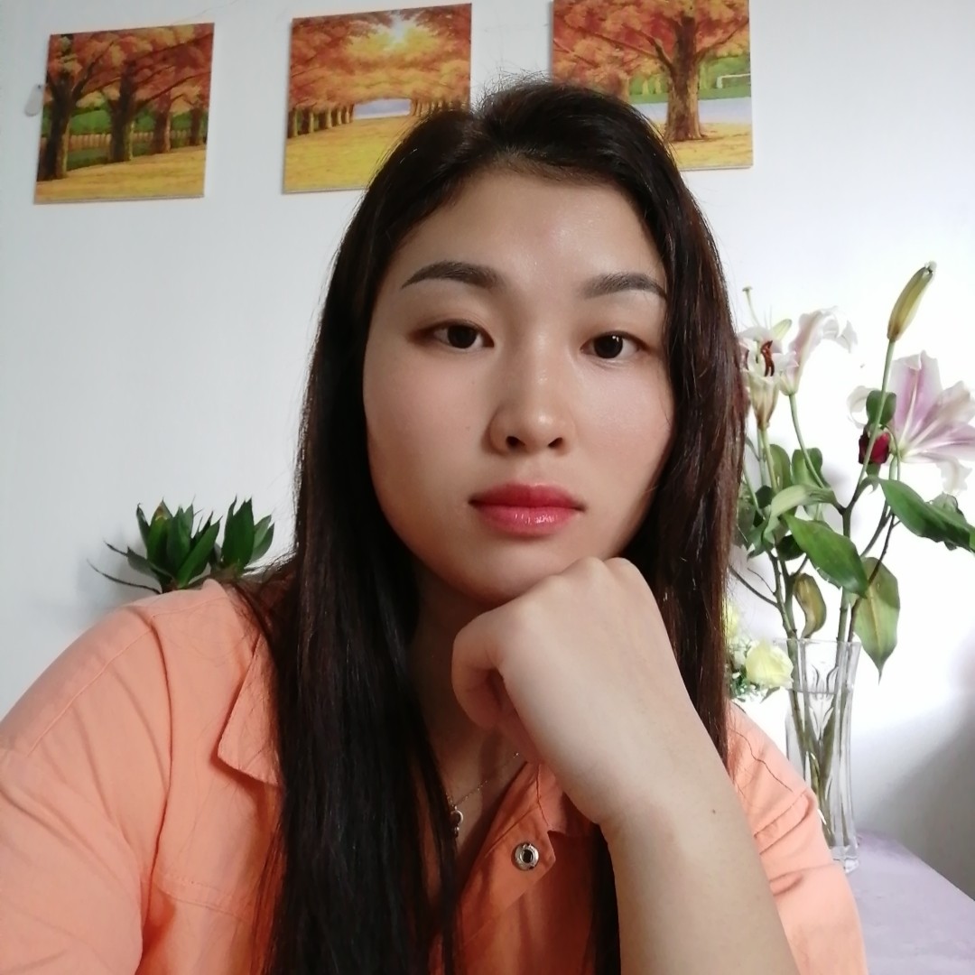 花卷欣喜的照片
