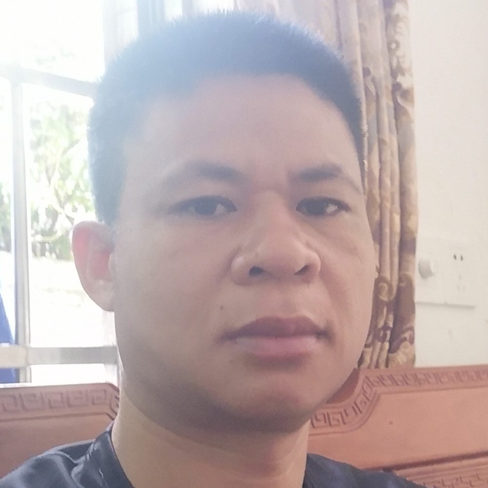 烂漫改变戒指的照片