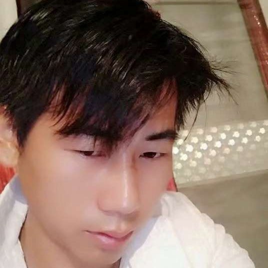 懵懂闻钻石的照片