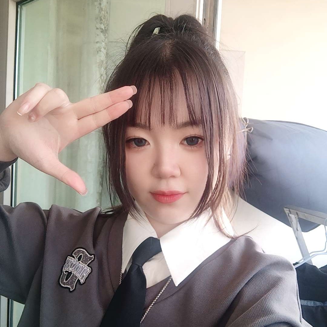 泥猴桃浅吻耍酷的照片