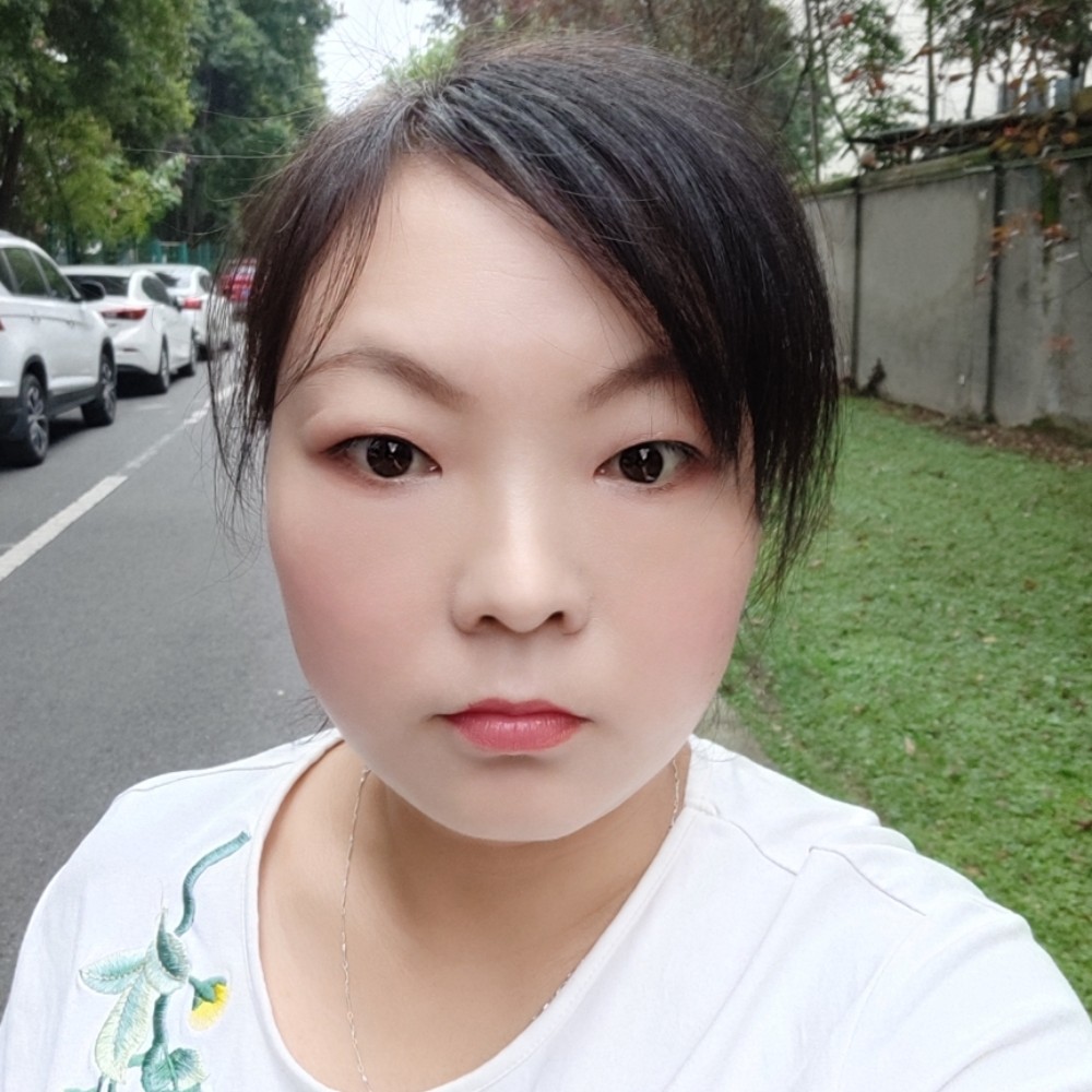 小猫咪阔达的照片