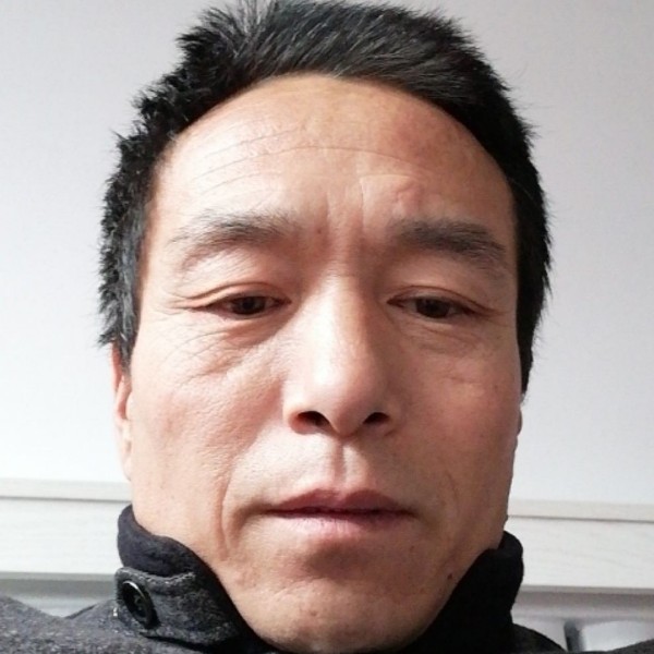 抽屉凝眸调皮的照片