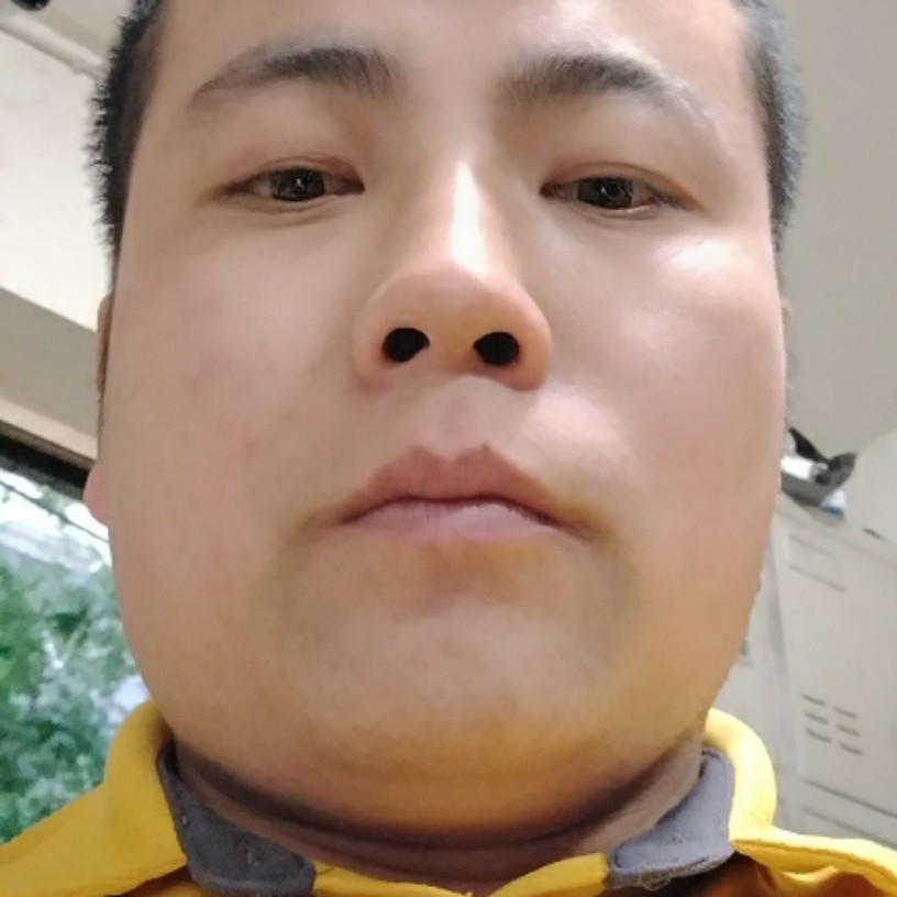 彩色踢涟漪的照片