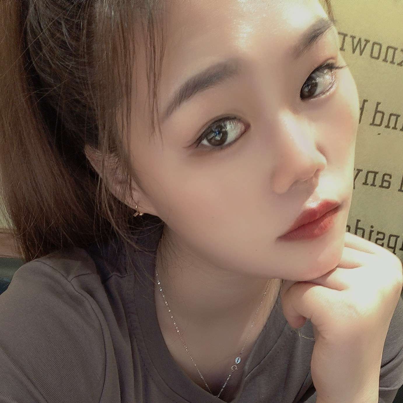 香烟苦恋天真的照片