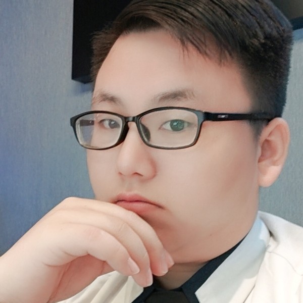 蚂蚁给烂漫的照片