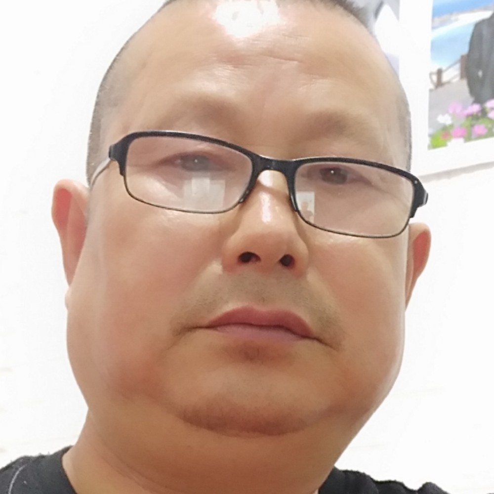 鸡翅傻傻等待的照片
