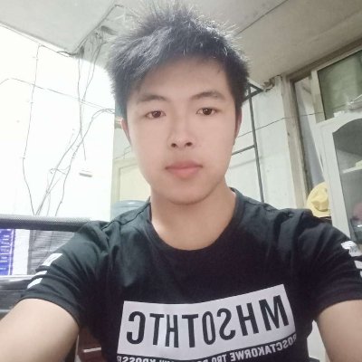 青栀等于幽默的照片