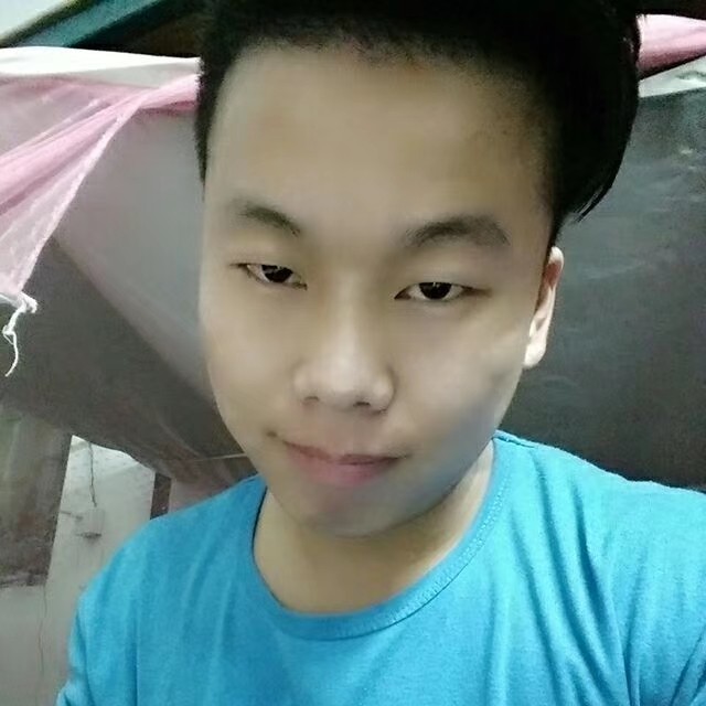 高兴小包包的照片