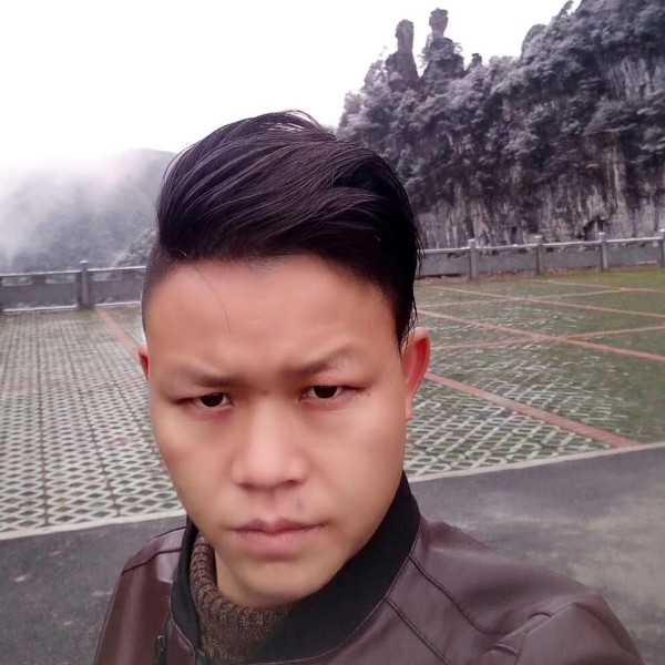 右手~~~的照片