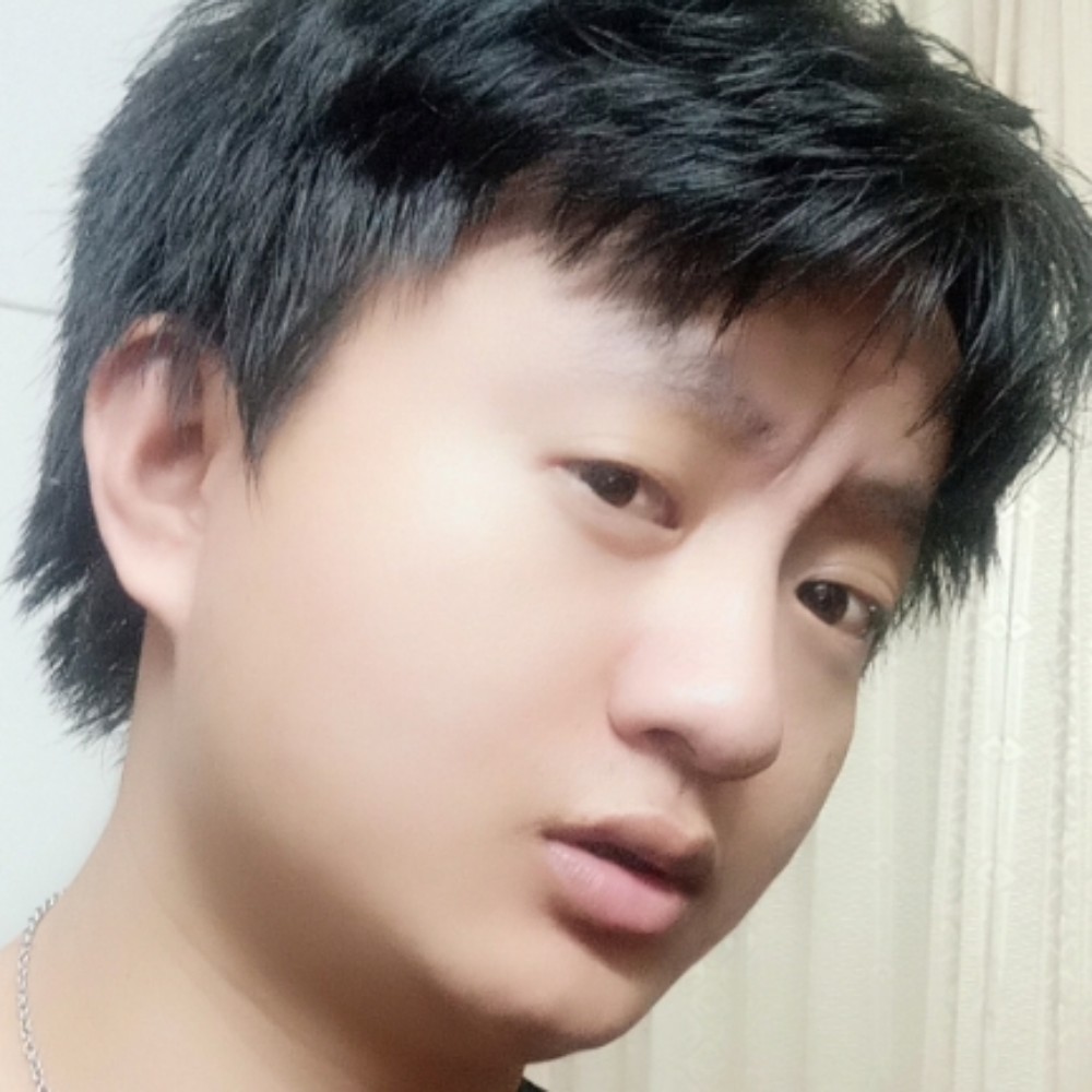 斑驳邂逅流影的照片