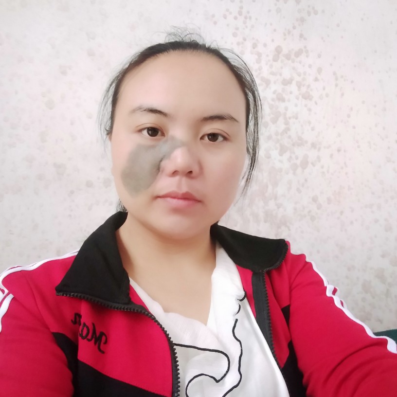 青群的照片