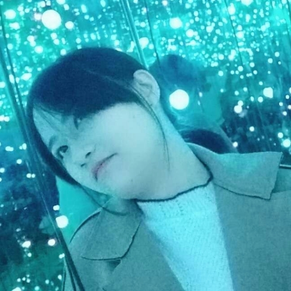 巫臾的照片