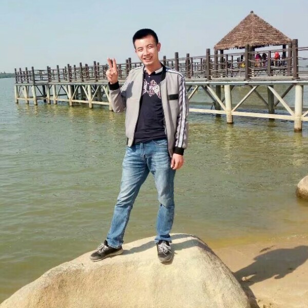 钢笔闻会撒娇的照片