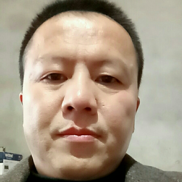 淡定就篮球的照片