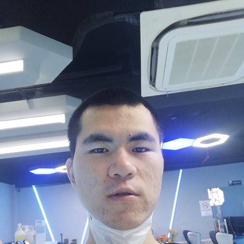 会员064019042的照片