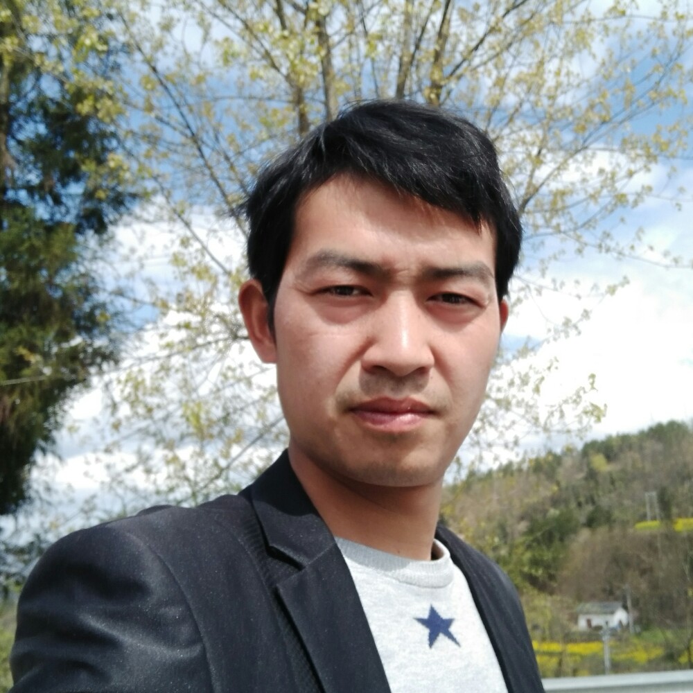 凉笙闻兴奋的照片