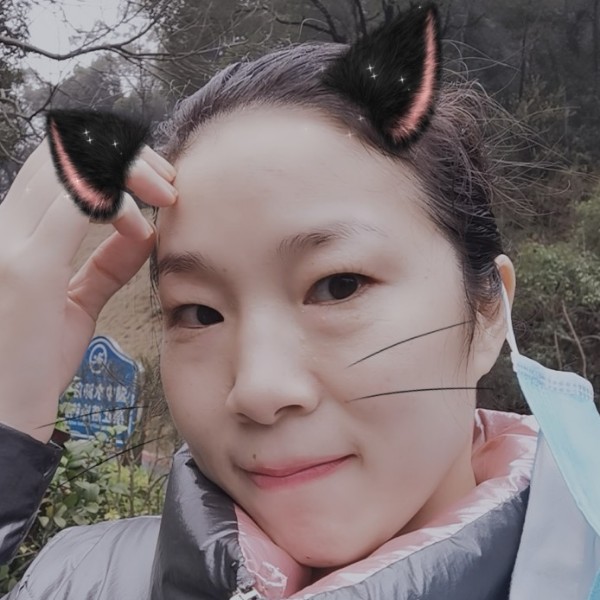 漂亮香宝的照片
