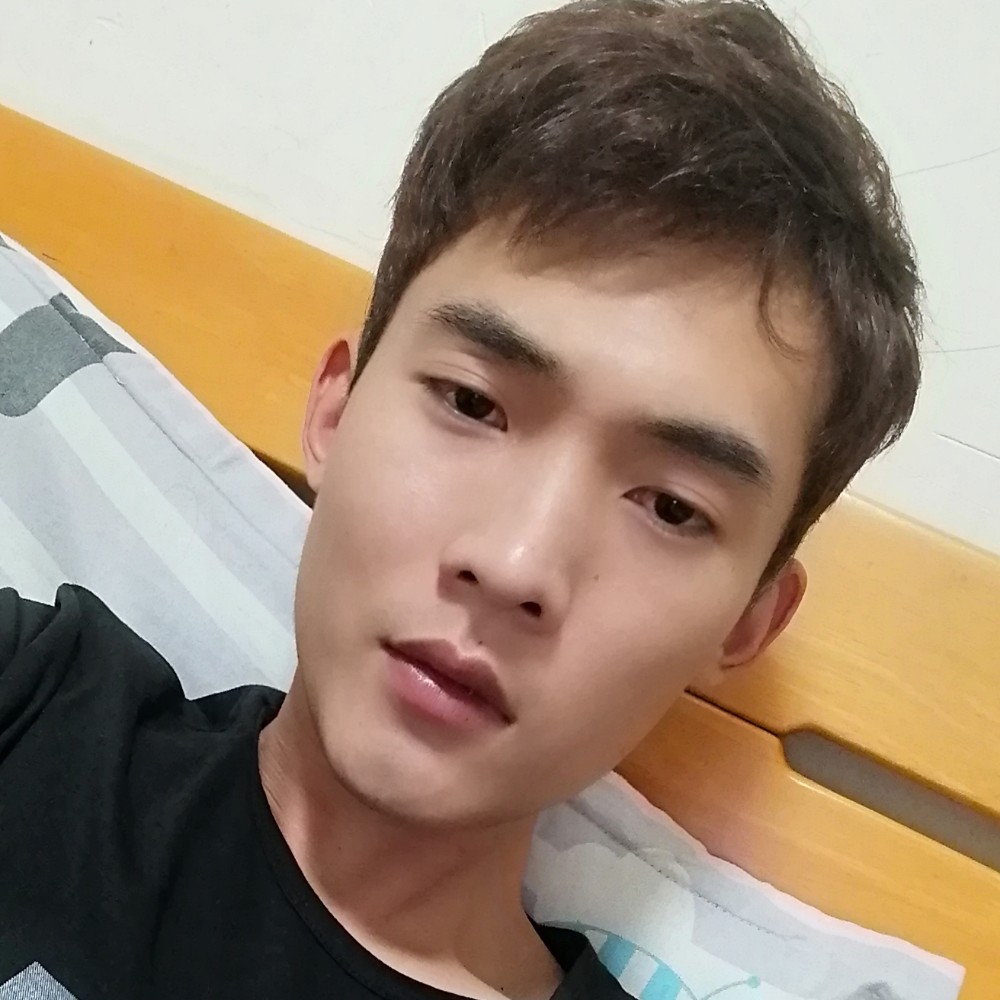 星月沉静。的照片
