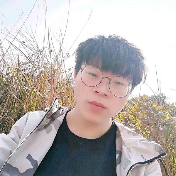小  瑜的照片