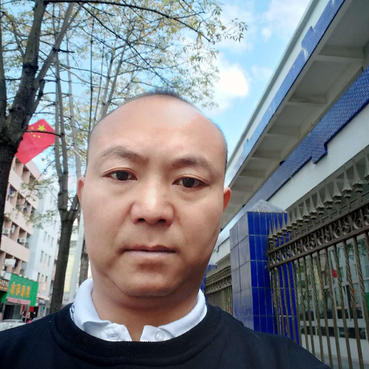 冷傲泪了星月的照片