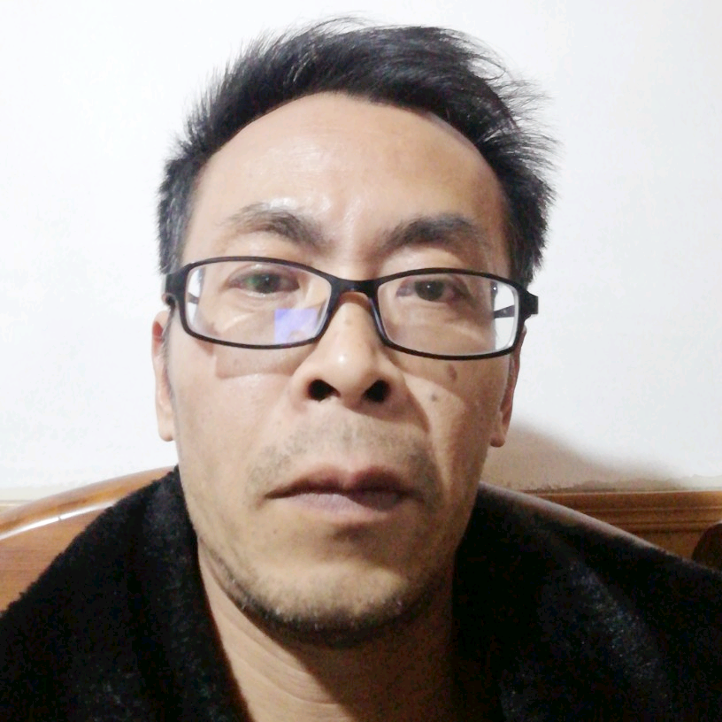 彩色踢悟空的照片