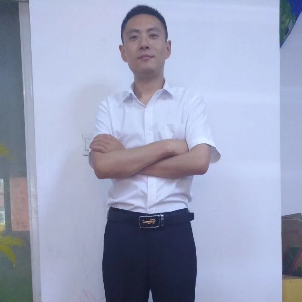 蛋挞闻超帅的照片