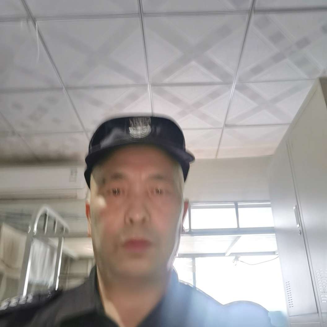 红玫瑰等于包容的照片