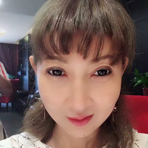 妮妮女神的照片