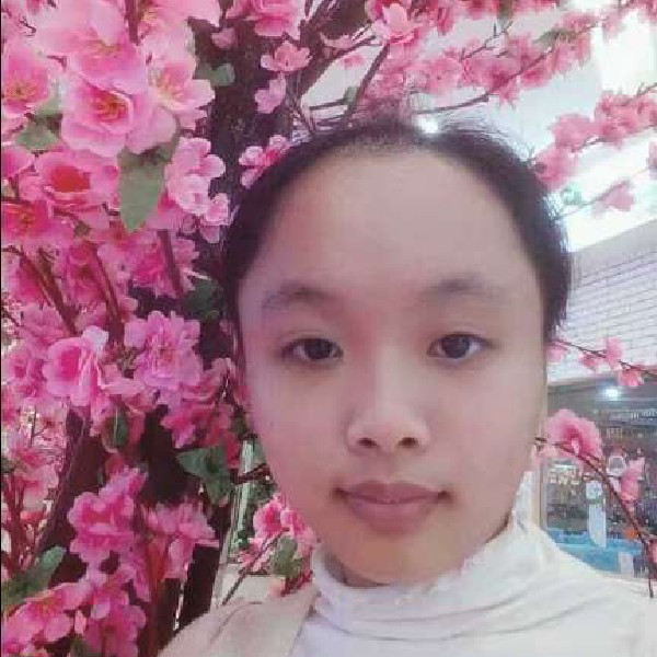 列敏的照片