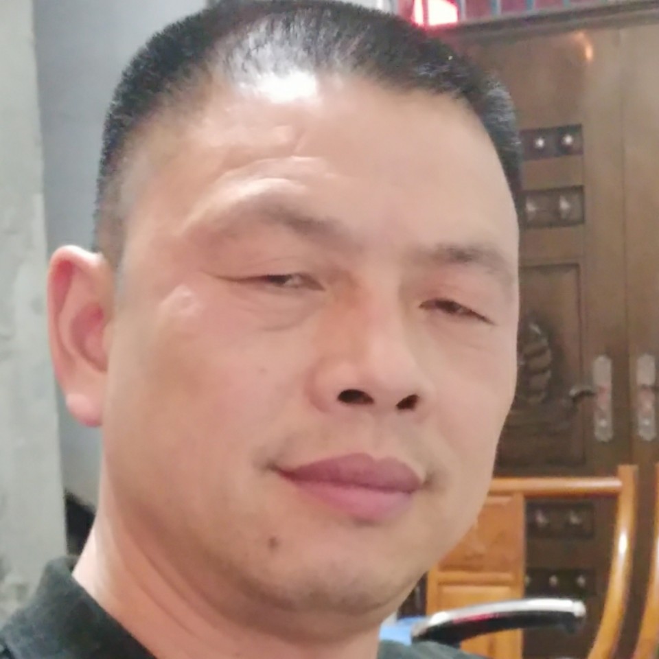 泪雨可靠的照片