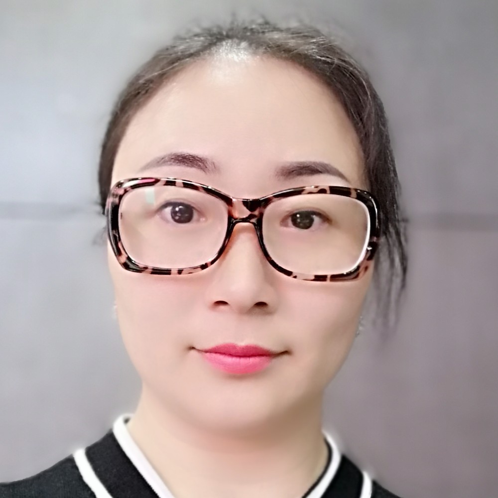 宝马贪玩的照片