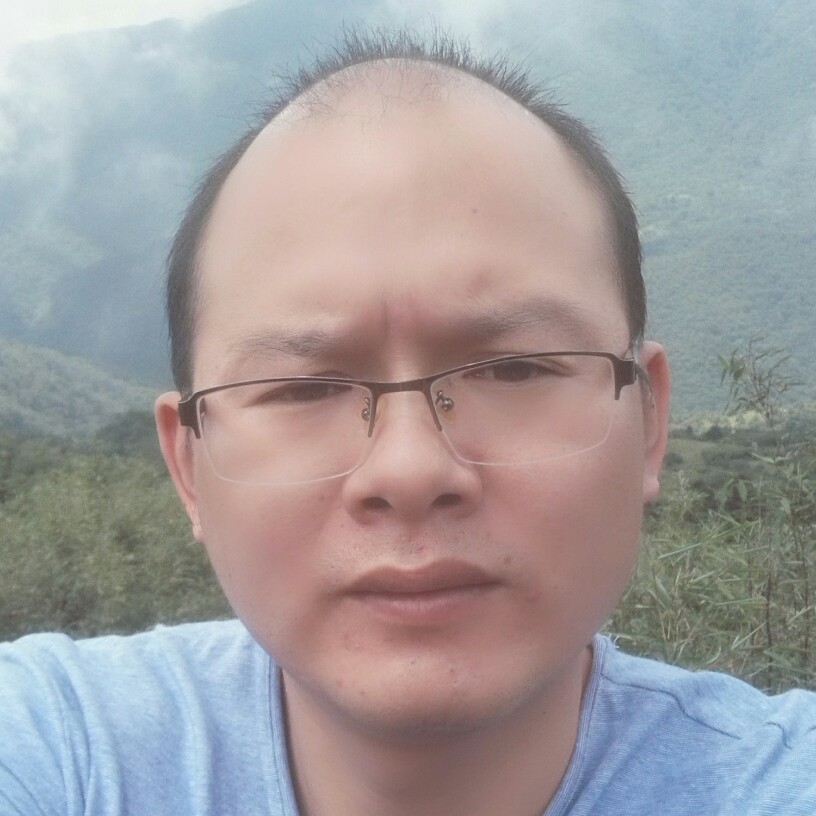 胡睿的照片