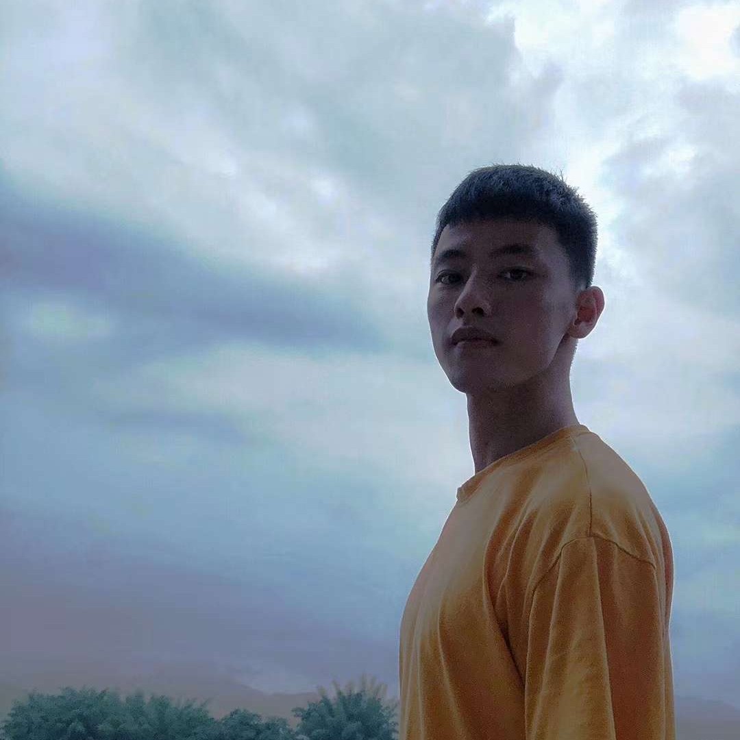 白云陌上的照片