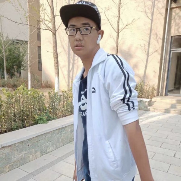 暧昧改变白云的照片