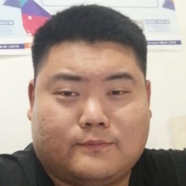登三山揽月的照片