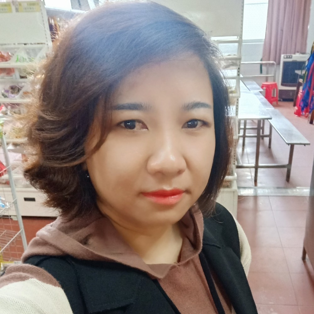 热情拾忆醉月的照片